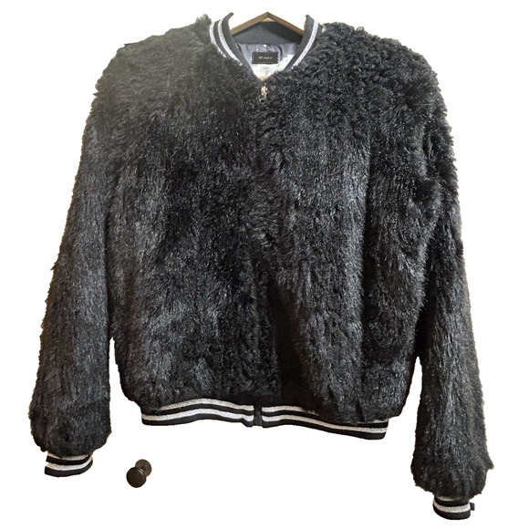 MOTHER Women's The Letterman Faux Fur Bomber Jacket Black - Size Medium - Picture 3 of 11